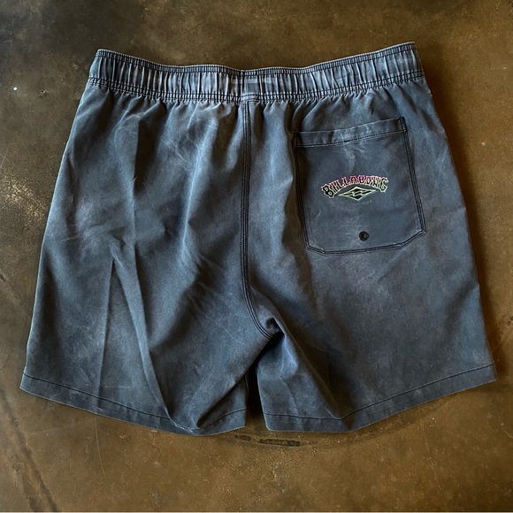 Billabong Gray Black Recycler Layback Shorts - Picture 2 of 10
